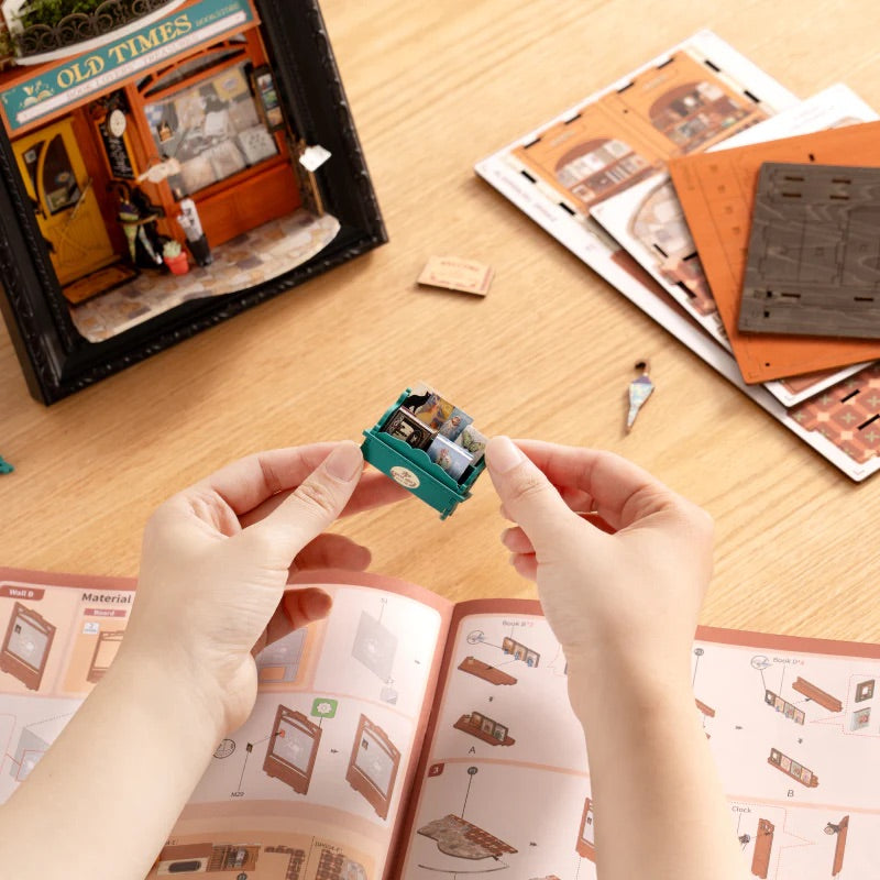 Old Times Bookstore Framed Miniature Diorama