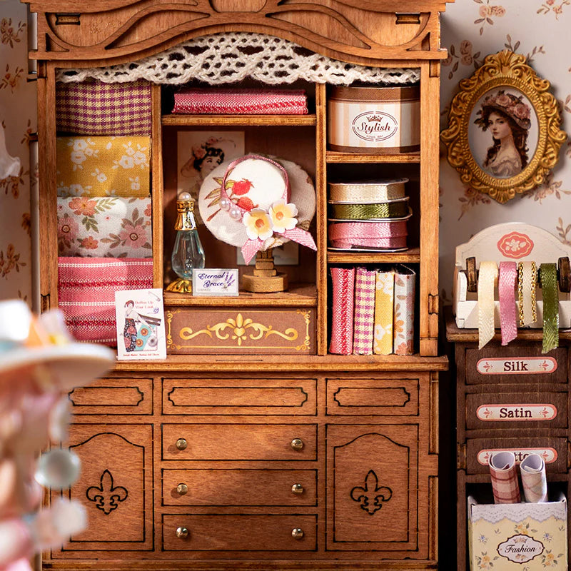 Elsa's Tailoring Miniature DIY Kit