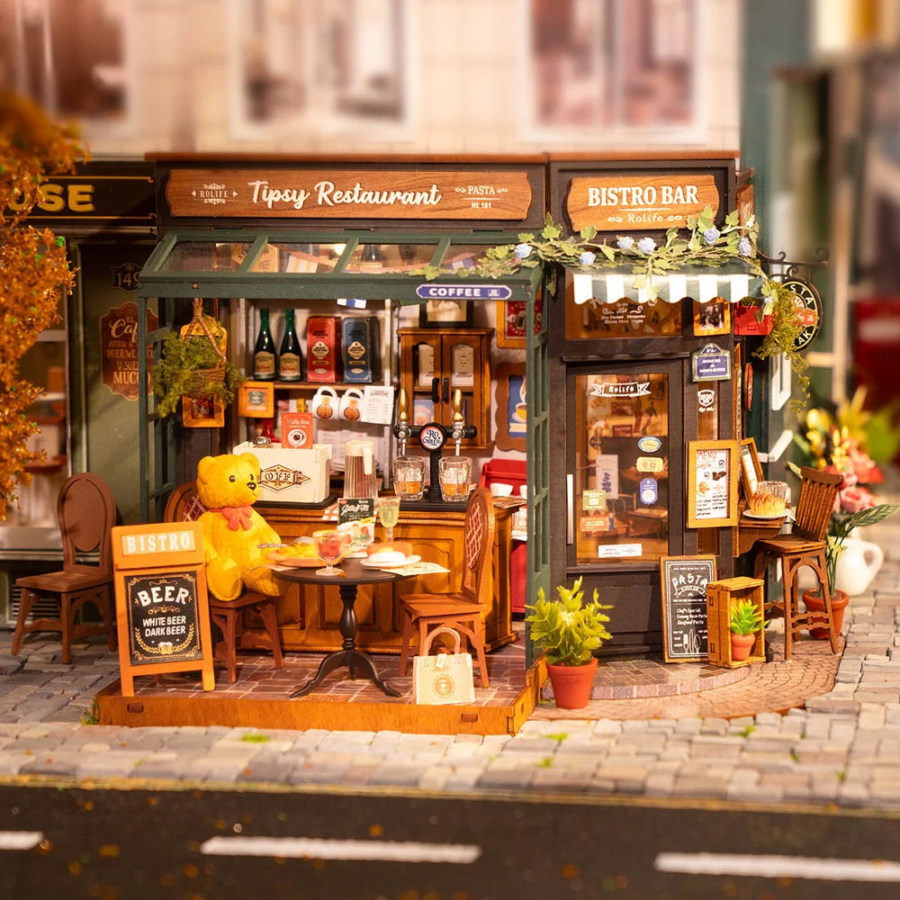 Tipsy Restaurant Miniature DIY Kit | Hobbynella