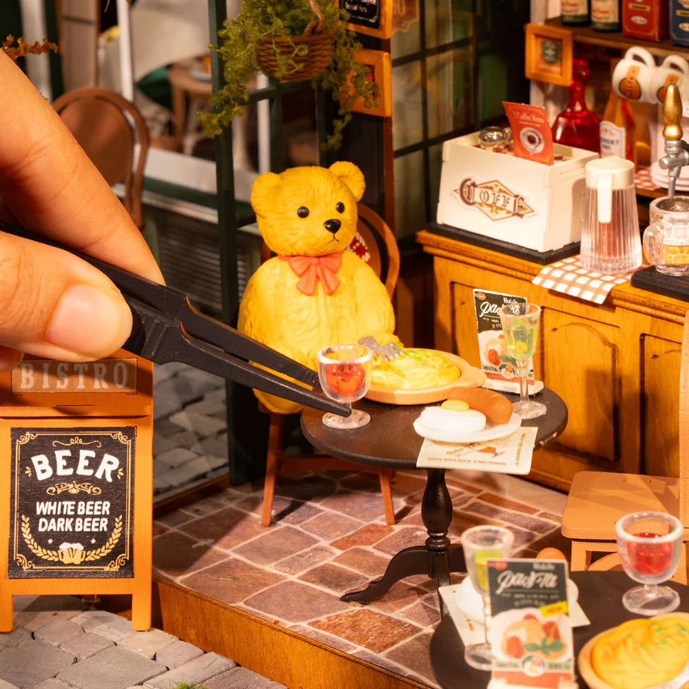 Tipsy Restaurant Miniature DIY Kit | Hobbynella