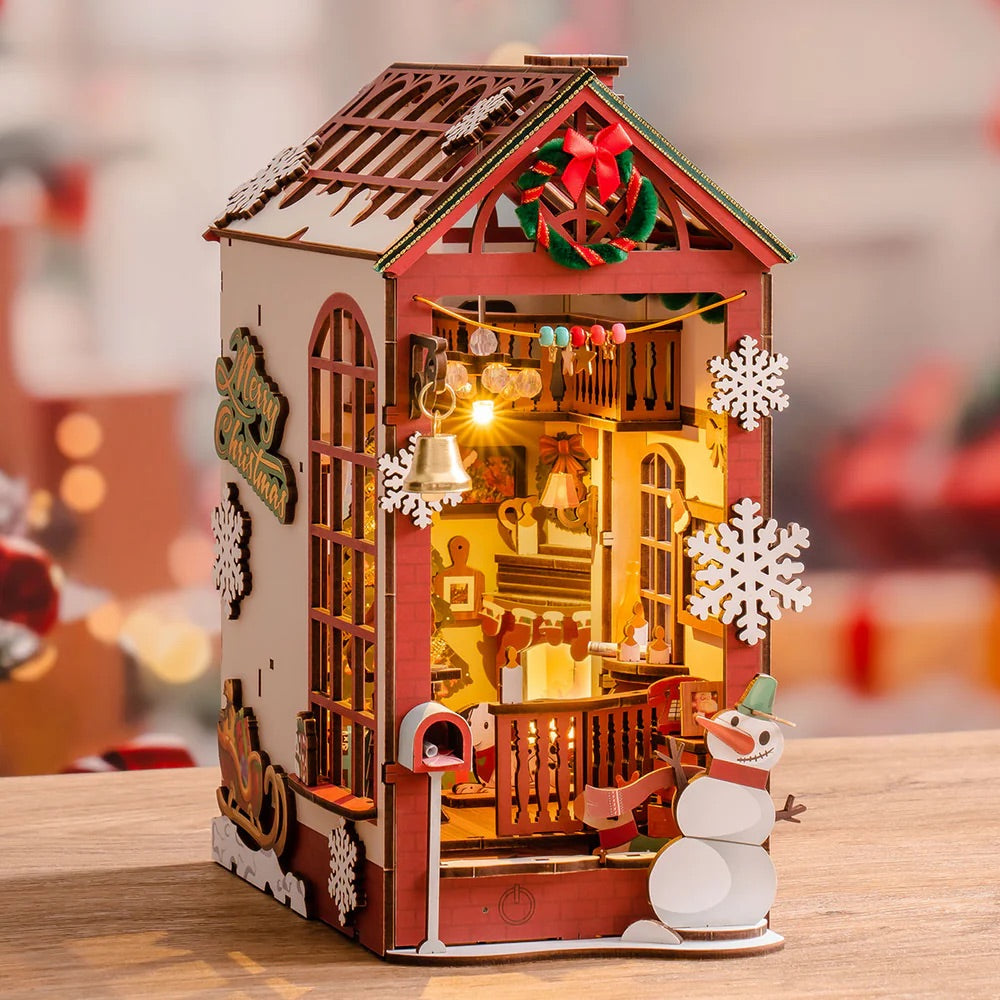 Christmas Magic Book Nook Bundle | Hobbynella