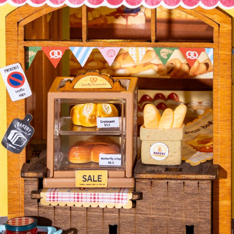 Fluffy Cat Bakery Framed Miniature Diorama