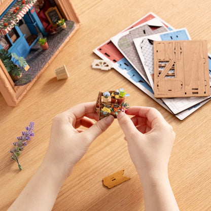 Daily Fresh Flower Framed Miniature Diorama