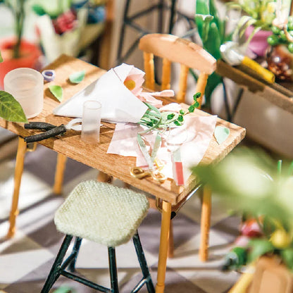 Emily's Flower Shop Miniature DIY Kit | Hobbynella