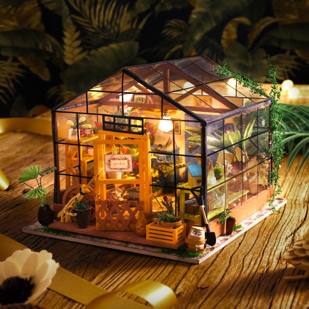 Cathy's Flower House Miniature DIY Kit | Hobbynella