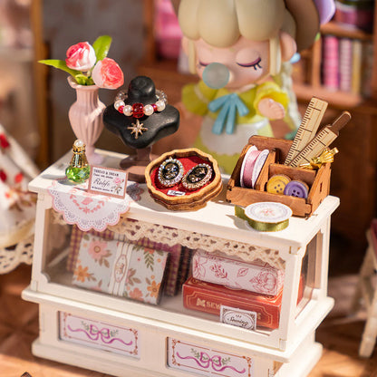 Elsa's Tailoring Miniature DIY Kit