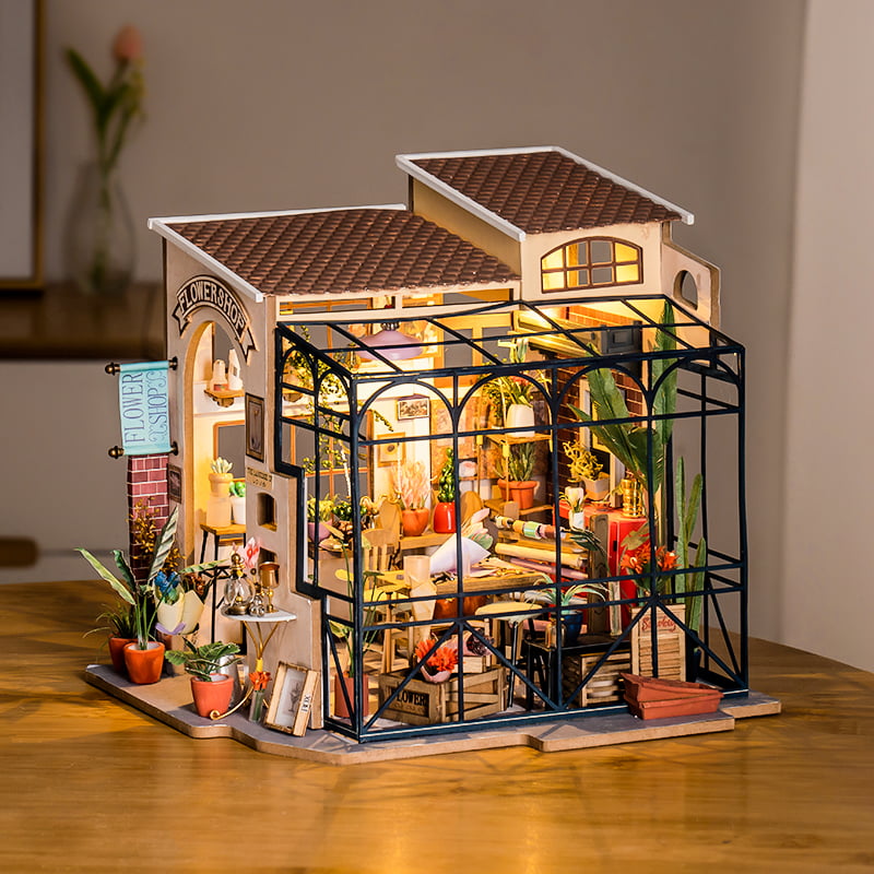Emily's Flower Shop Miniature DIY Kit | Hobbynella