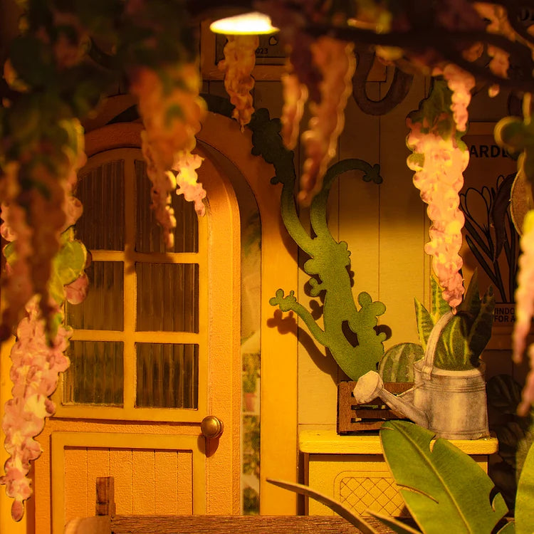 Garden House Diorama Book Nook DIY Kit | Hobbynella
