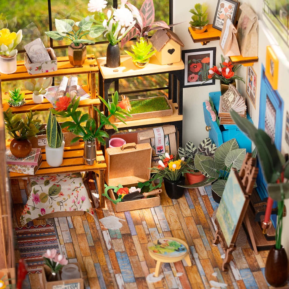 Cathy's Flower House Miniature DIY Kit | Hobbynella