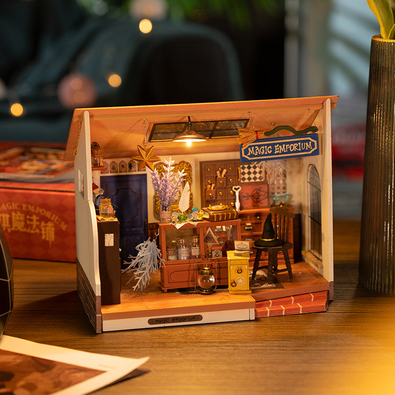 Kiki's Magic Emporium Miniature DIY Kit