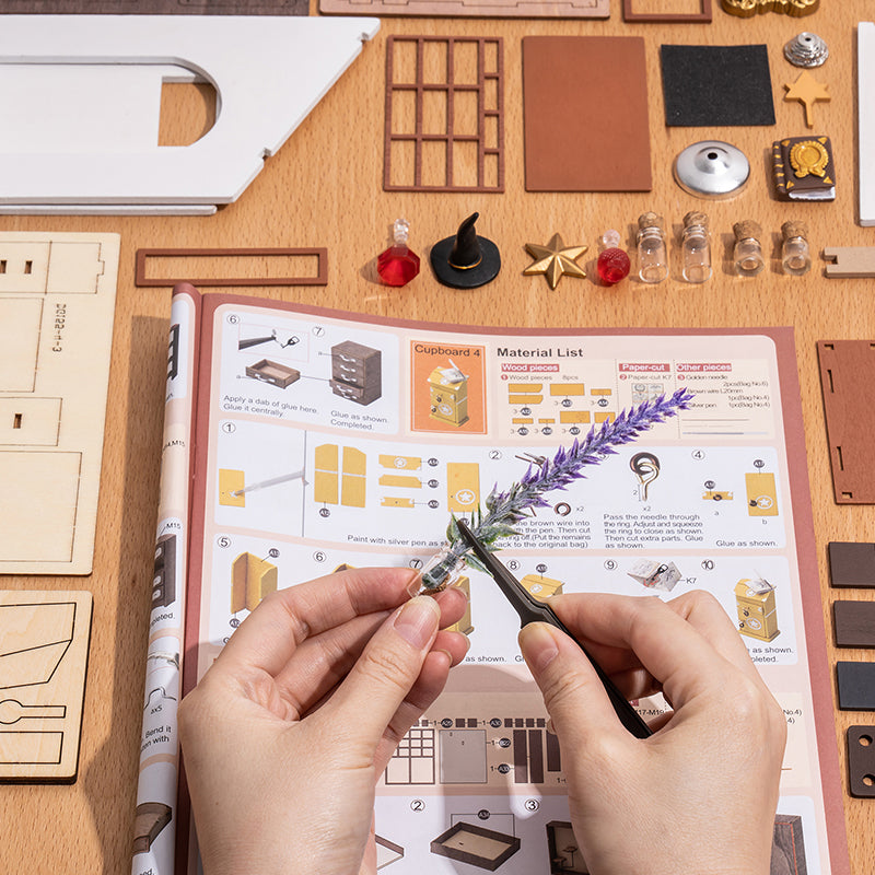 Kiki's Magic Emporium Miniature DIY Kit
