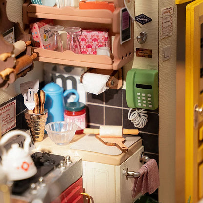 Homey Kitchen Miniature DIY Kit | Hobbynella