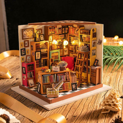 Sam's Study Miniature DIY Kit | Hobbynella