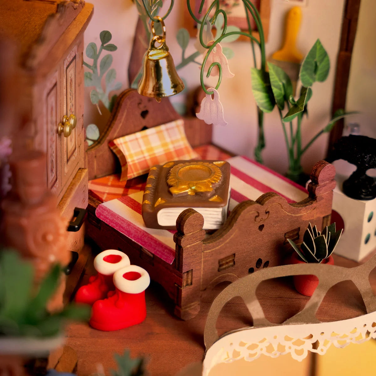 Fairytale Tree House Miniature DIY Kit