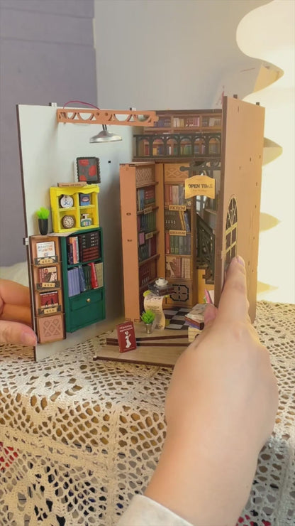 Bookstore Book Nook Miniature DIY Kit