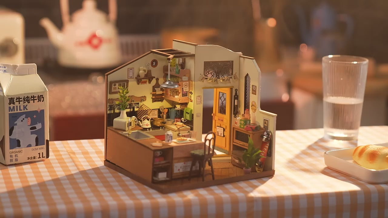Homey Kitchen Miniature DIY Kit