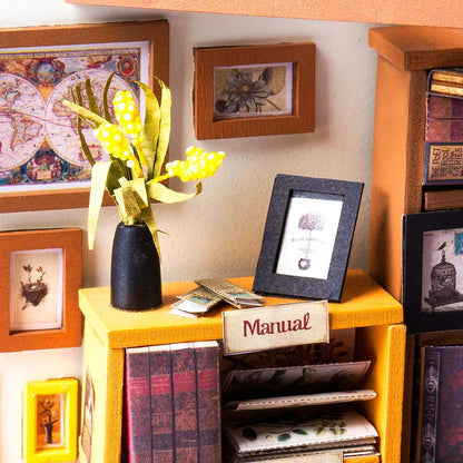 Sam's Study Miniature DIY Kit | Hobbynella