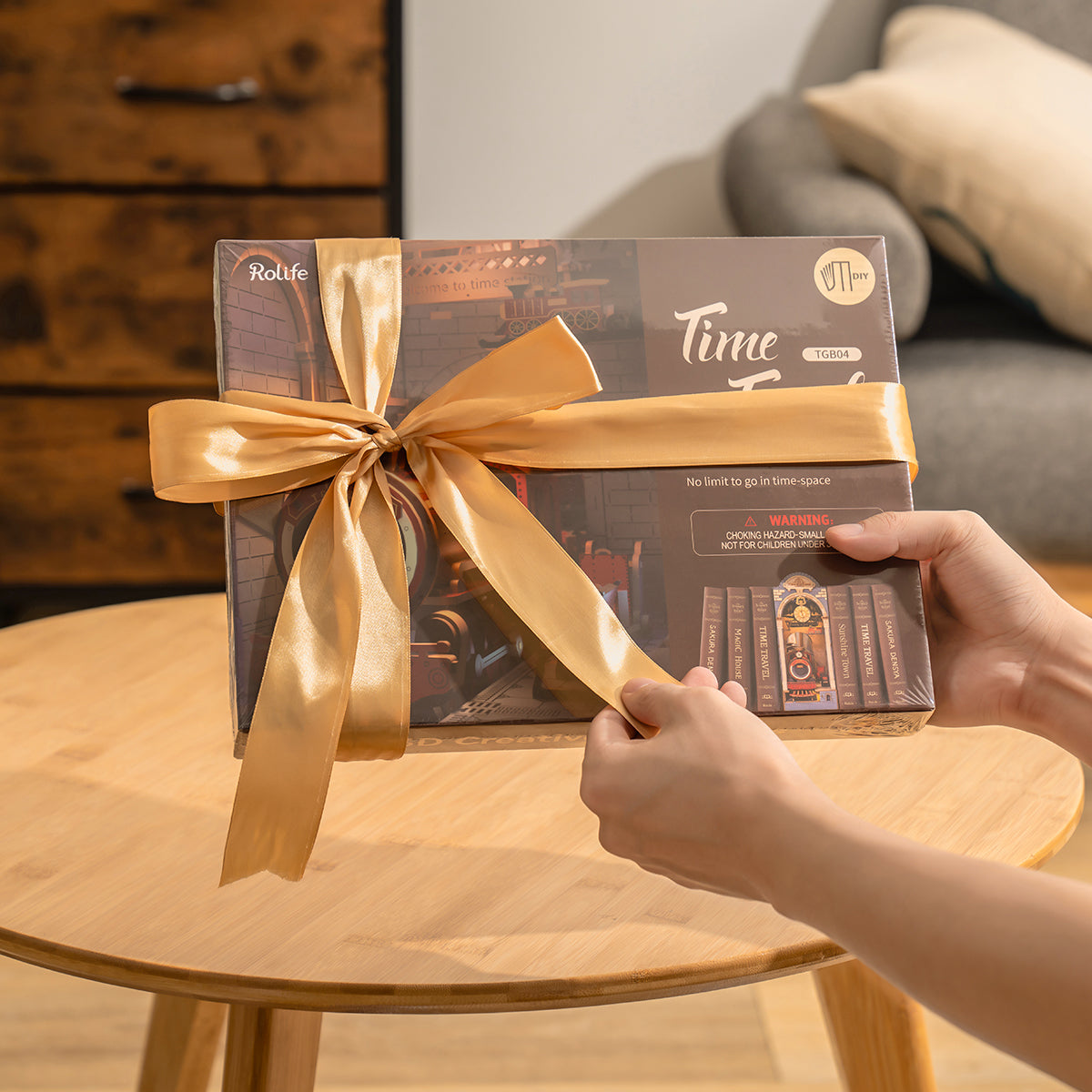 Time Travel Train Diorama Book Nook DIY Kit | Hobbynella